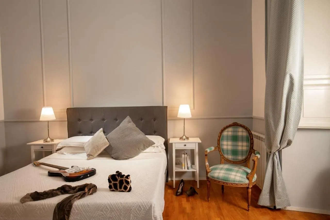 Daplace - Virginia Apartment Rome
